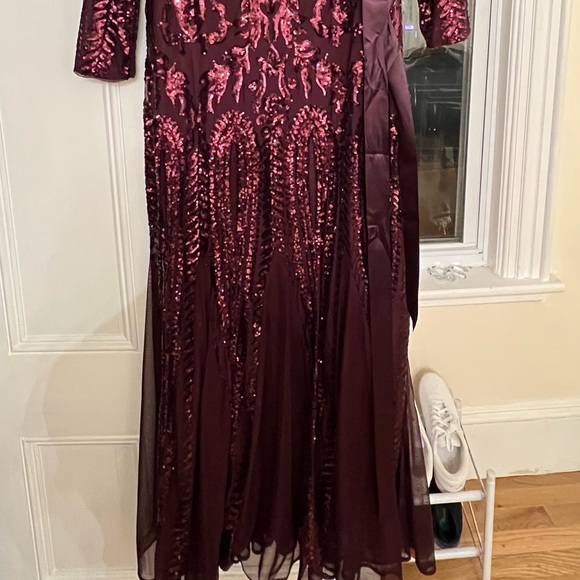 Burgundy Plus Size Godet Sequin Gown - Picture 5 of 9